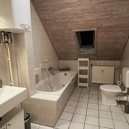 Ubernachtungsunterkunft *